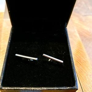Bar Earnings, surgical steel, body jewelry.
